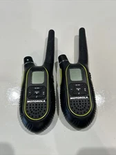 Two Motorola SX700 2-Way Radio Walkie Talkies Wireless Communicators