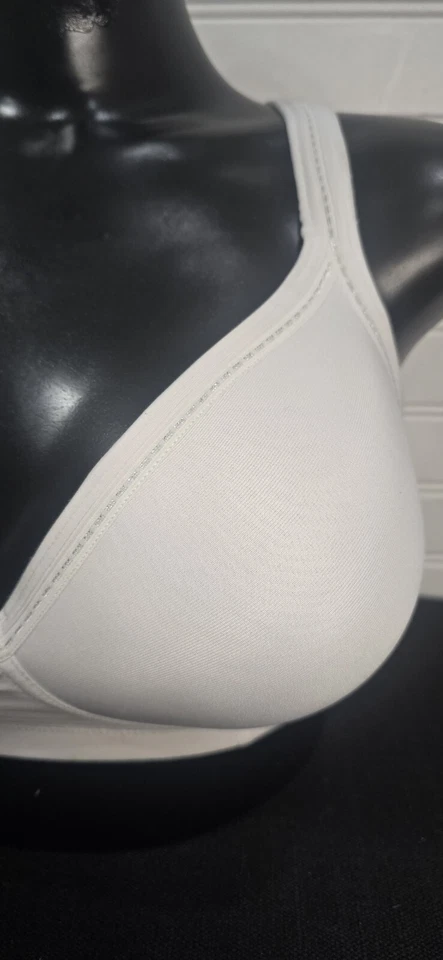 Sujetador Lily Of France Estilo #9406591 Blanco Con Borde Plateado 36C Estilo Pullover Foto 3 de 4