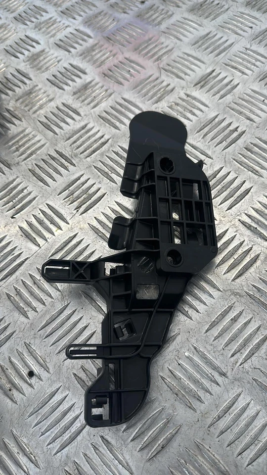 MERCEDES-BENZ ML350 AMG LINE BLUETEC A 2015 MANGO DE CERRADURA PUERTA DELANTERA SOPORTE DERECHO Foto 2 de 3