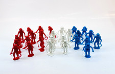 Vintage 1970s Tim Mee Galaxy Laser Team Space Aliens Plastic Figures Lot of 27