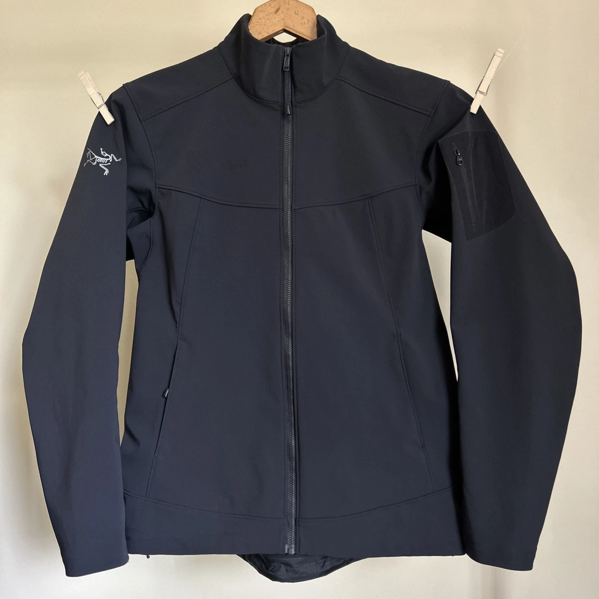 ARC’TERYX EPSILON LT JACKET 黒 Lサイズ Arcteryx Arc'teryx Epsilon LT Women's XL Black NEW NWT