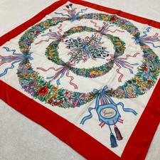 Gucci 100 Silk Large Floral Scarf Made in Italy Used Rare Vintage