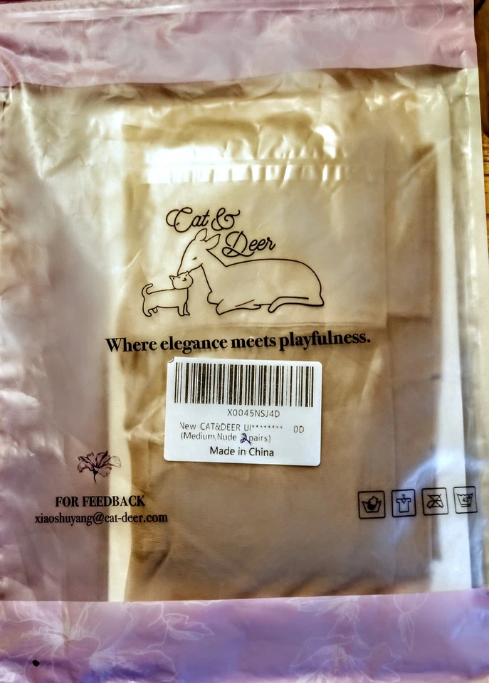 2 PARES DE PANTIMEDIAS NUDE/BEIGE ELEGANTES para gatos y ciervos talla MED NUEVAS EN PAQUETE Foto 3 de 3