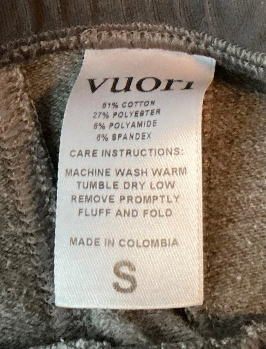 vuori performance jogger pants