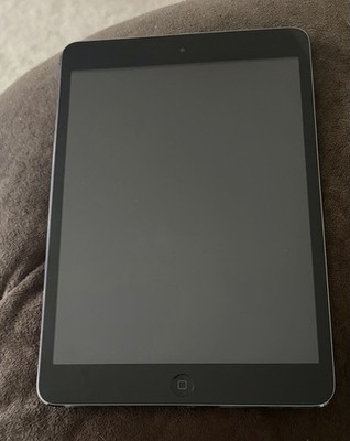 Black Apple iPad Mini 1st Generation 16GB A1432 WiFi Tablet