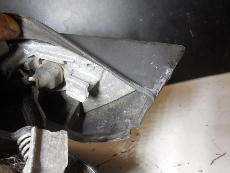 Espejo puerta delantero derecho 2018101216 84-93 mercedes-benz w201 190d 190e broke Foto 4 de 4