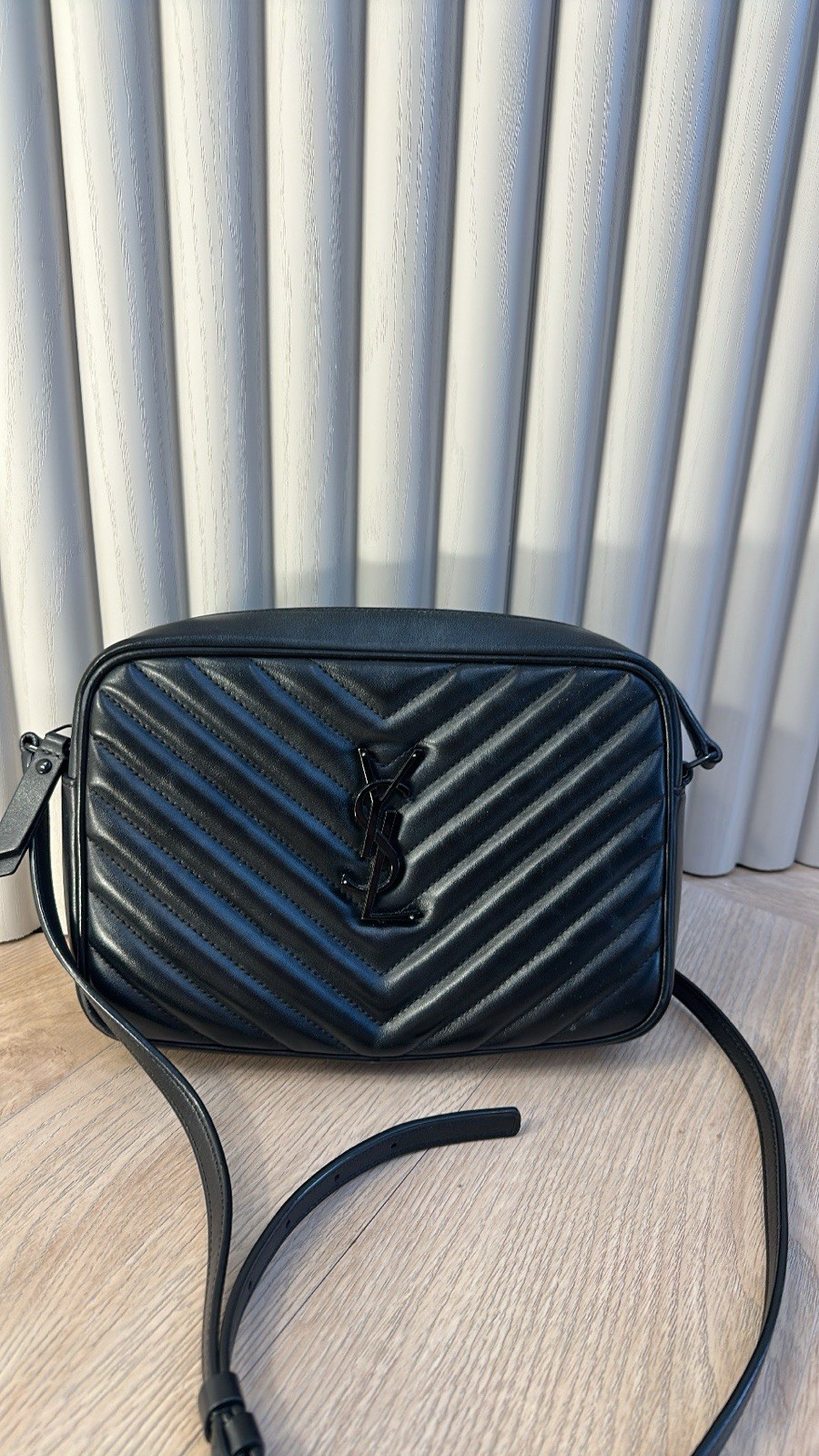 Borsa per fotocamera Saint Laurent nuova loulou