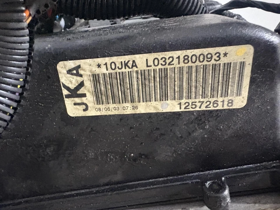 2004-2005 Cadillac Deville 4.6L Gasoline Engine VIN 9 (8th digit) W/166K Miles Foto 3 de 4