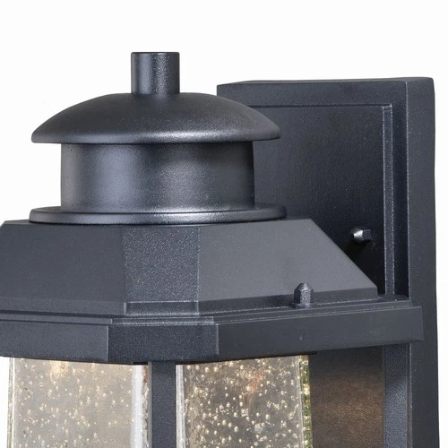 Freeport 1-Light Outdoor Wall Sconce in Transitional and Lantern Style 13.5 - Picture 3 of 8