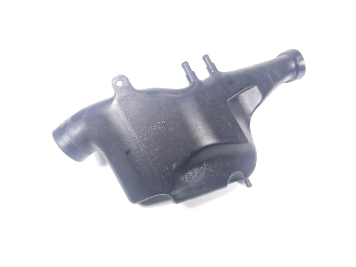 1997 Kawasaki Ninja ZX11 ZX1100 Right Ram Air Intake Duct Tube