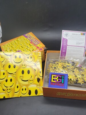 World's Most Difficult Jigsaw Puzzle Smiley Happy Faces 500 pc