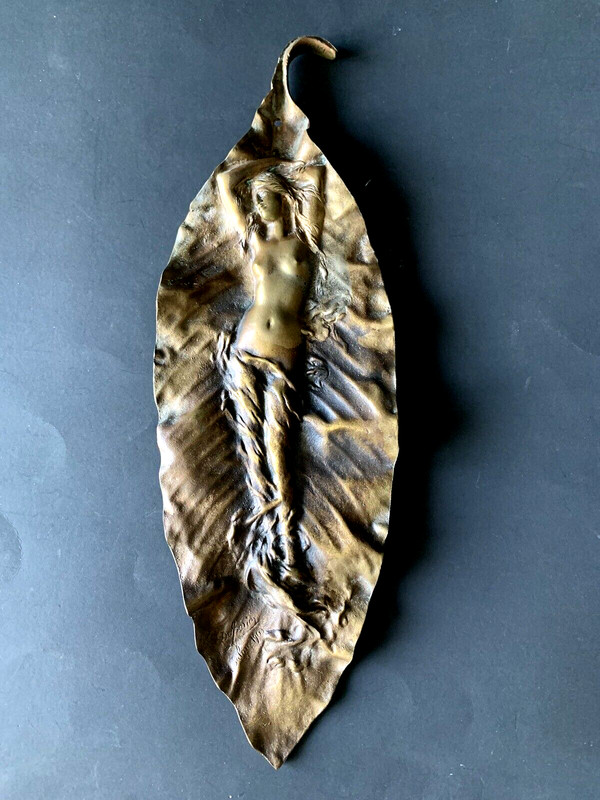 NUDE WOMAN IN A TOBACCO LEAF BRONZE RELIEF SCULPTURE GEORGES DELPERIER 6" X 18"