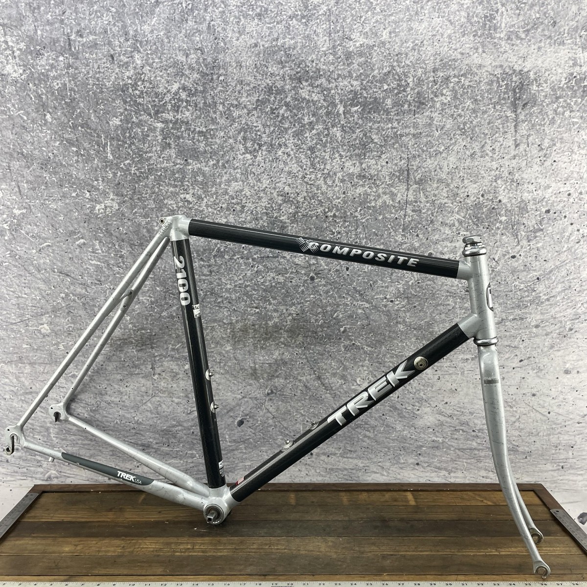 Vintage Trek 2100 Road Frameset 57 cm Easton Carbon Composite USA
