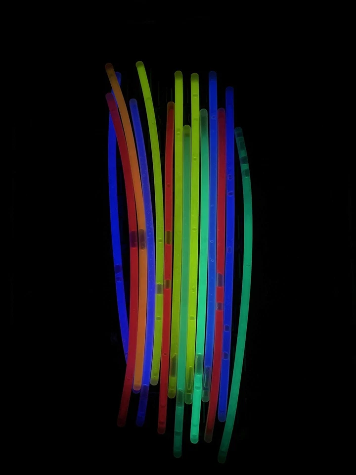 100 palos brillantes pulseras de neón paquete de fiesta conectores de luz 20 cm divertido Foto 4 de 4