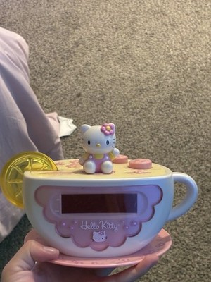 Hello Kitty Tea Cup Alarm Clock Radio AM/FM Night Light Lemon