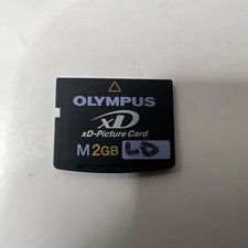 Olympus XD Picture Card M 2GB Camera Memory Card  Case MXD2GME