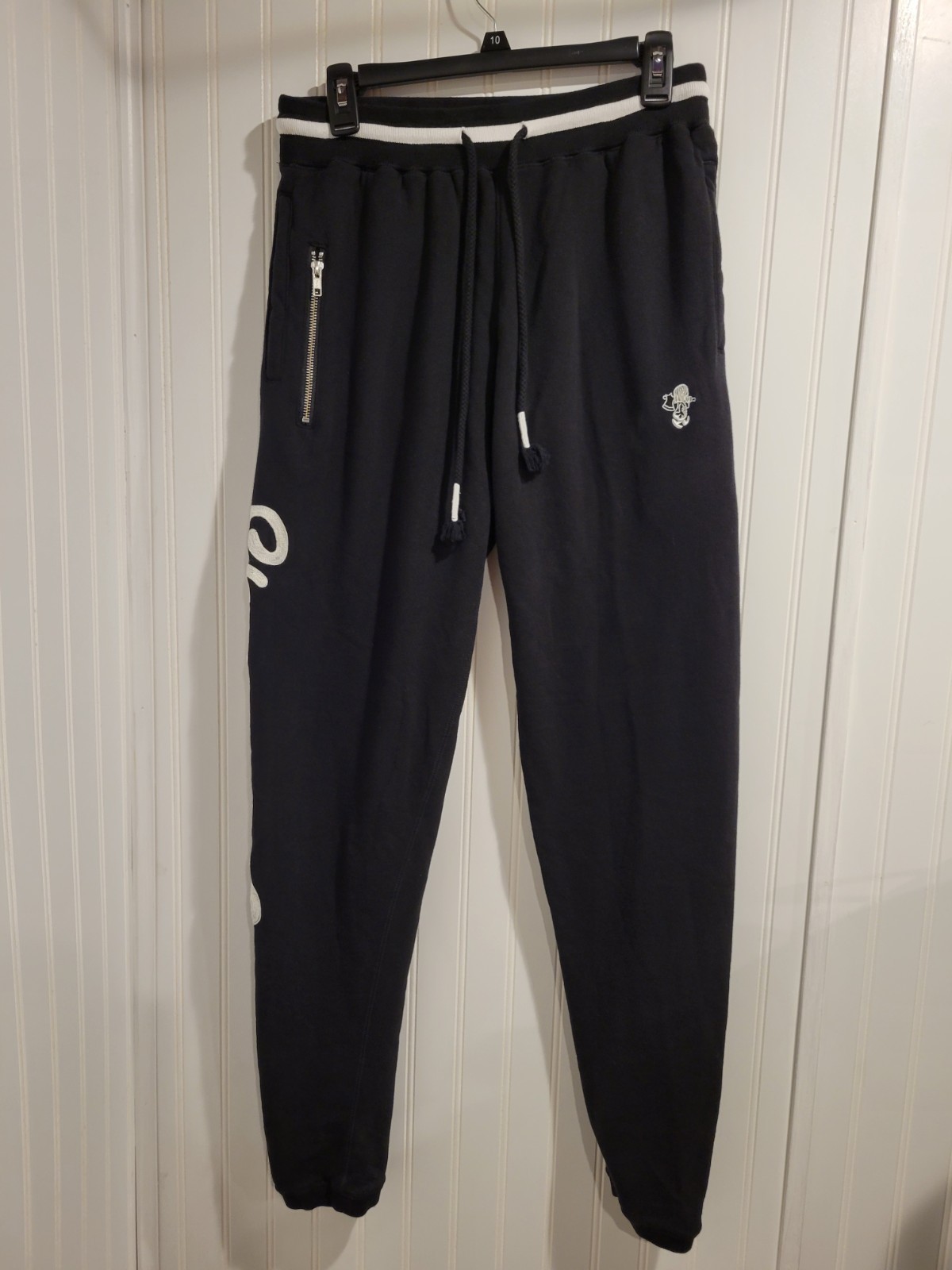 Strivers Row Medium Black White Drawstring Joggers - image 5