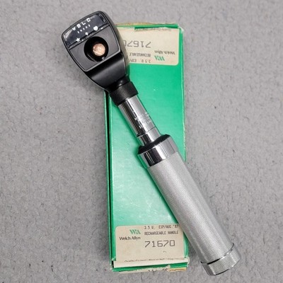 Welch Allyn 19000 3.5V Halogen Ophthalmoscope + 71670 Rechargeable Handle Tested