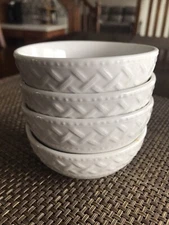 Philippe Richard TRELLIS Berry Custard Cups White