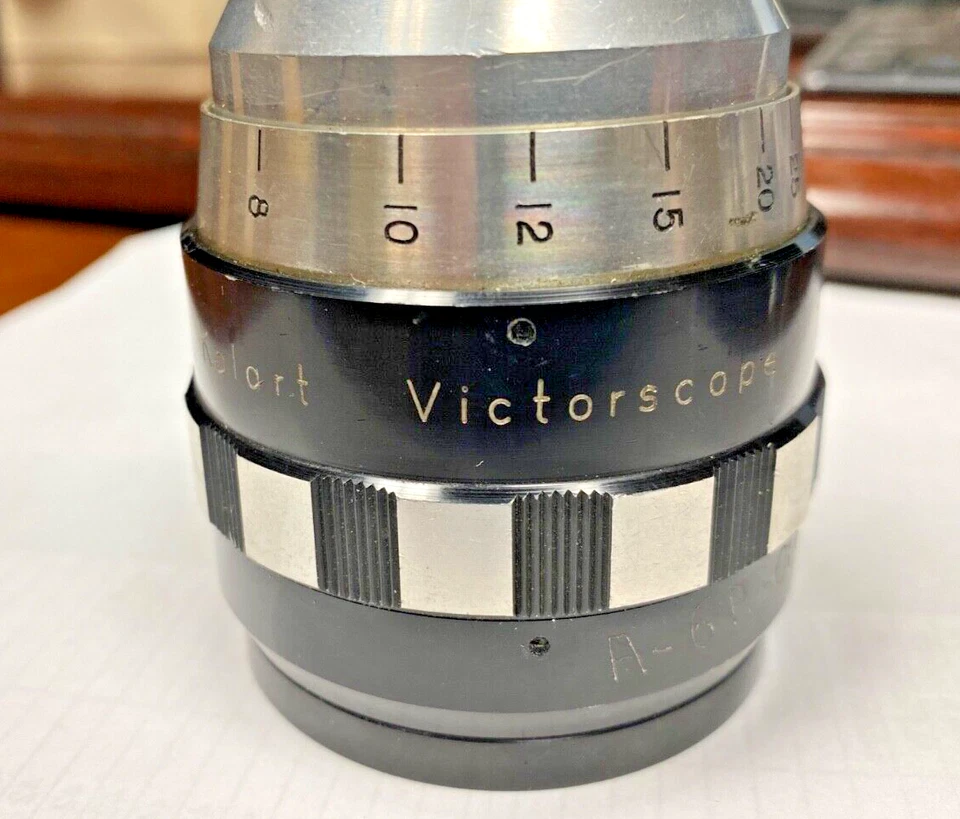 Lente de proyección anamórfica Kalart/Victor CinemaScope 16 mm ¡buen estado! Foto 3 de 4