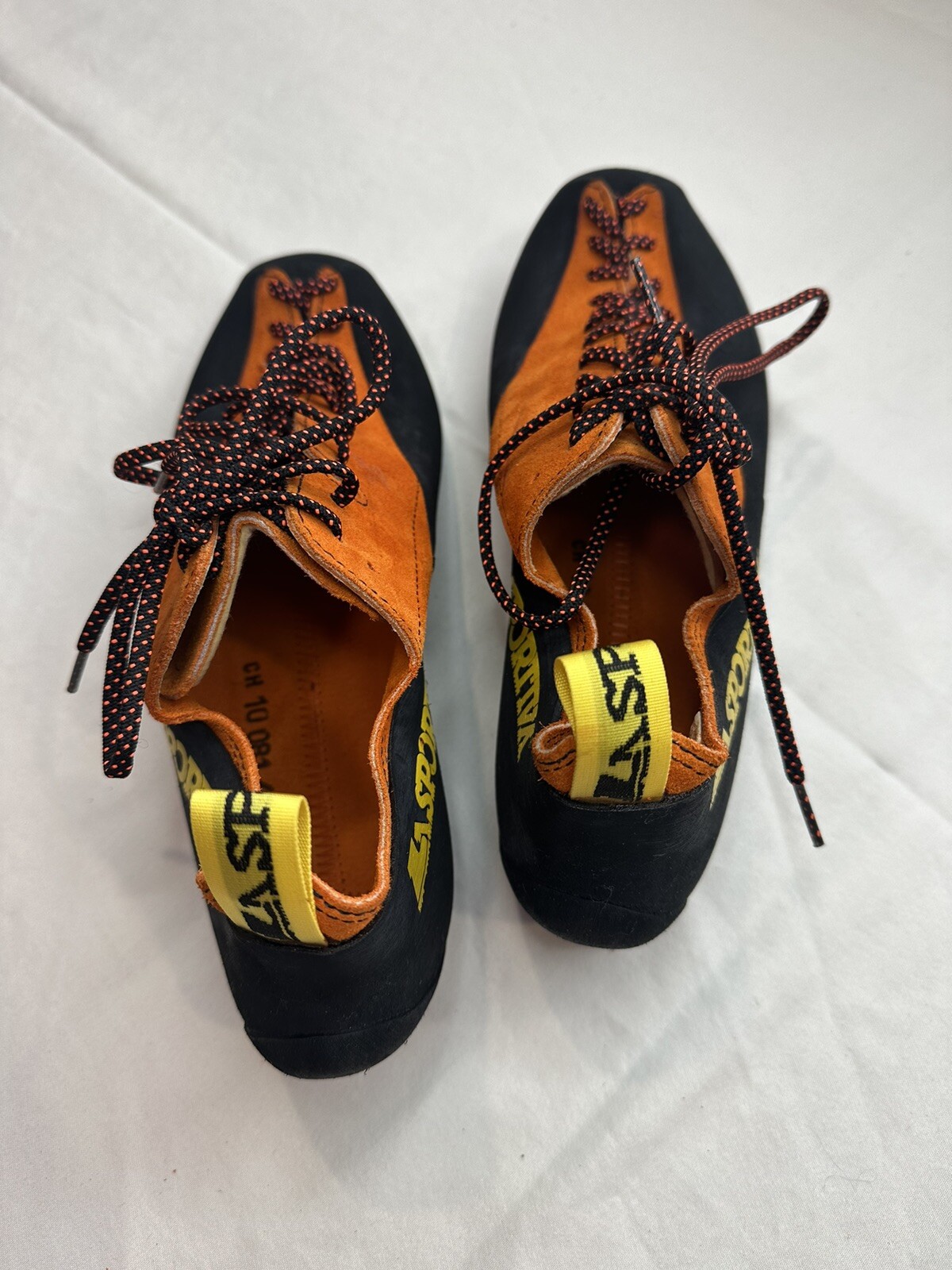 La Sportiva Rock Climbing Shoes Size 40 EU 8.5 US Made In Italy Orange