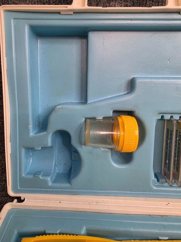 Vtg 1986 Fisher-Price Micro Explorer Science Kit Microscope Slides & Accessories - Image 4 of 4