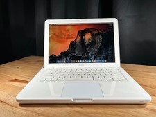Apple 13  Unibody MacBook 2.4 GHz 4 GB RAM