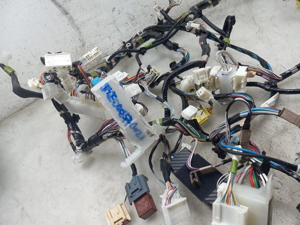 07 TOYOTA YARIS S TABLERO ARNÉS DE CABLES TRANSMISIÓN MANUAL 1,5 L Foto 3 de 4