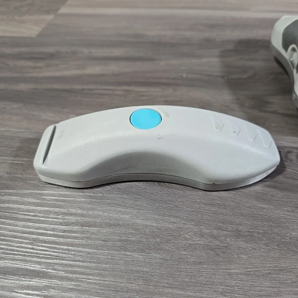 Goldblatt Blade Runner Professional Magnetic Drywall Cutter Cutting Tool 15850 - Image 2 of 4