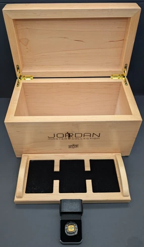 2012-13 Michael Jordan Master Collection Wooden Box & Championship Ring #197/250