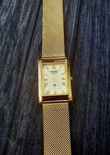 Gorgeous Rectangular Vintage Tank Champaign Dial Milanese band Mens Watch --