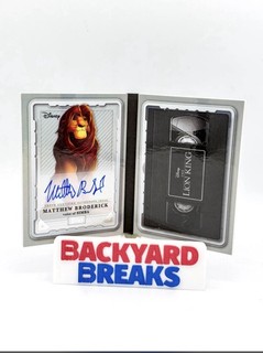Topps Disney Vault Retro Blockbuster Booklet Auto Simba Lion King /50 VHS SSP