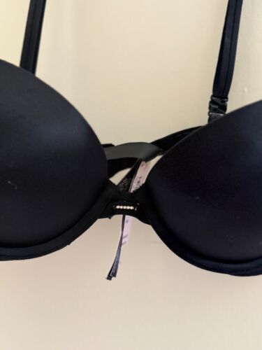 Victoria Secret 30C smooth push up bra