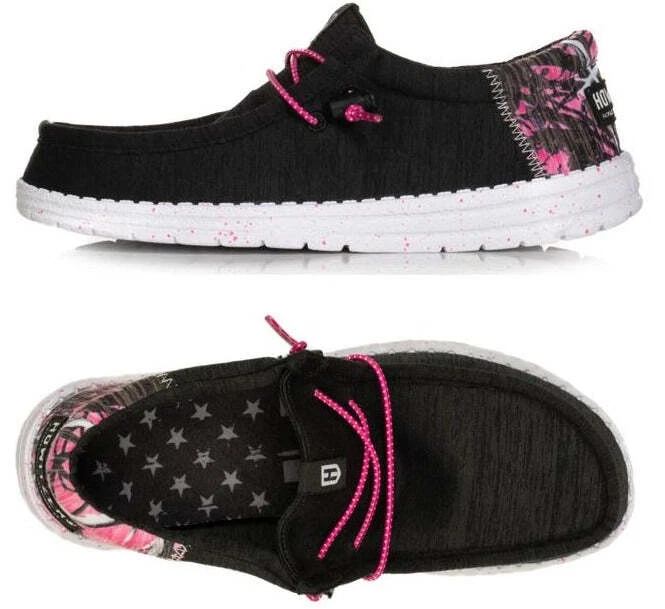 Howitzer Women's Slip-On Shoes Roam Sticks Sneakers with Camo Print Footwear
Opens in a new window o