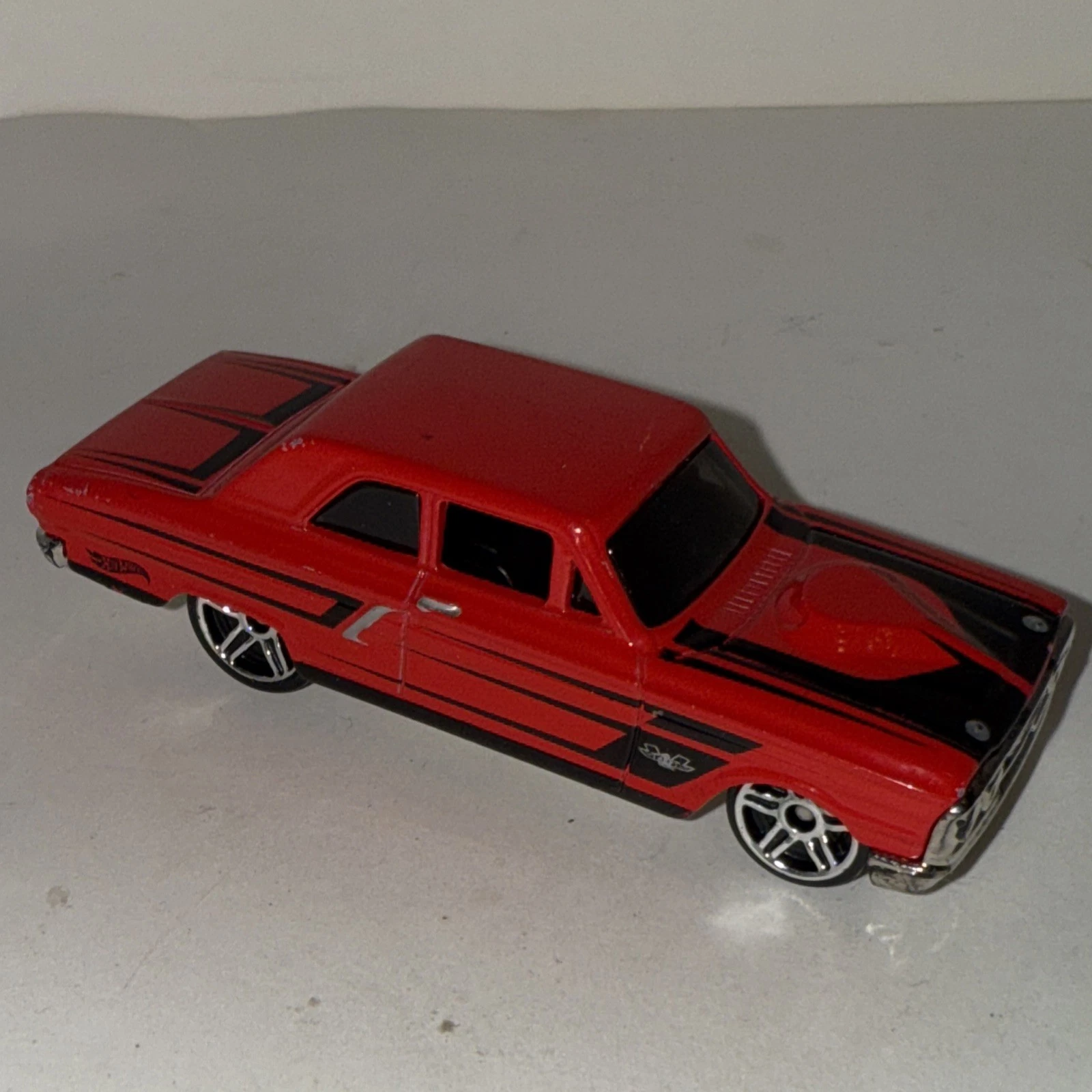 Picture 1 of 5