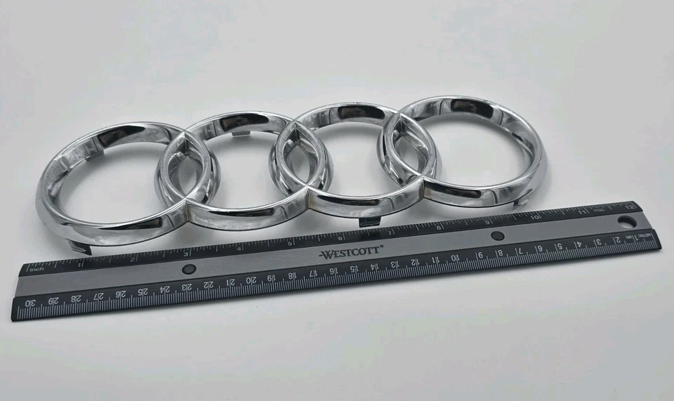 1998-2004 AUDI A6 ПЕРЕДНЯЯ РЕШЕТКА ХРОМИРОВАННАЯ ЭМБЛЕМА ЛОГОТИП ЗНАЧОК ЗНАК OEM - Изображение 2 из 3