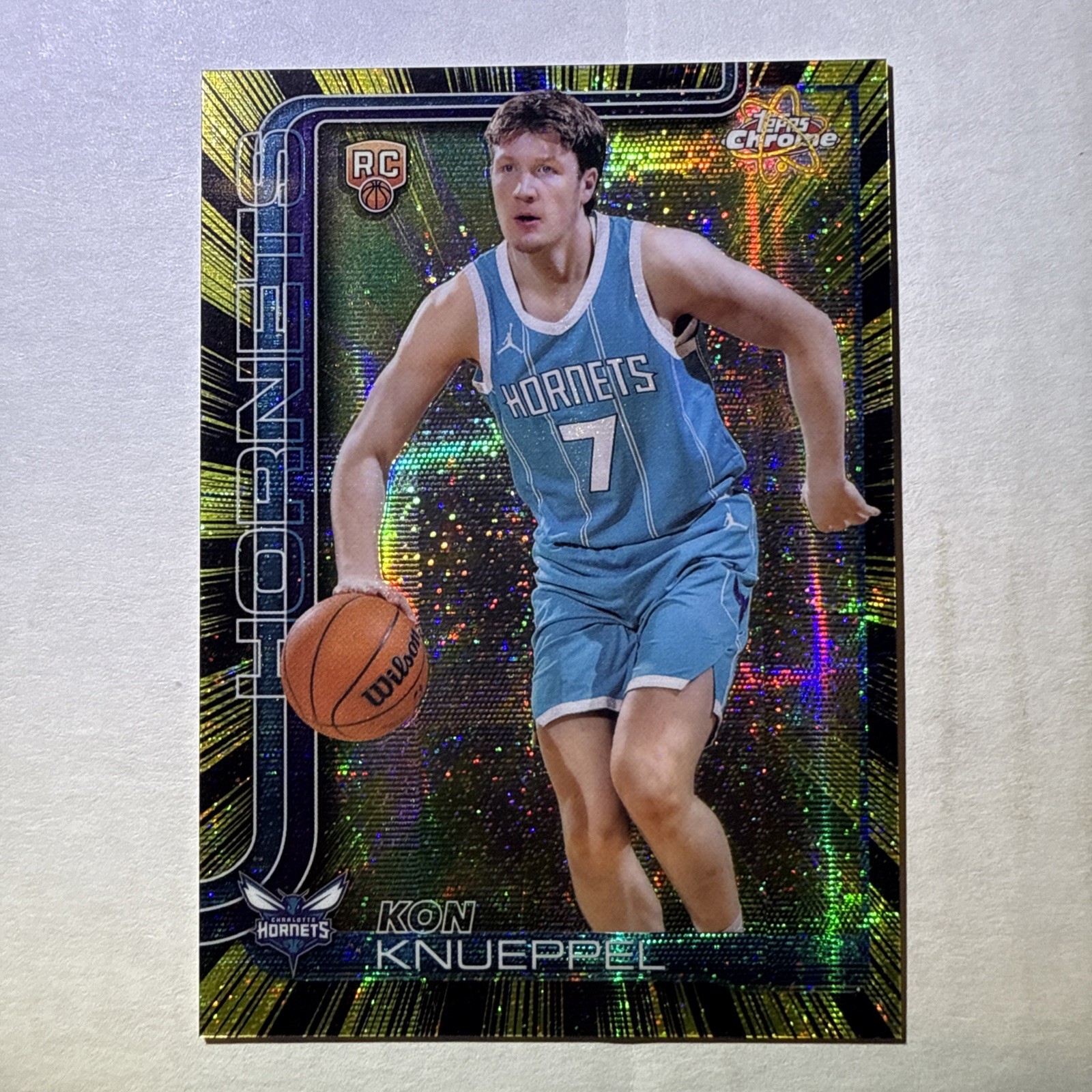 2025-26 Topps Chrome Kon Knueppel Radiating Rookie RR4 Hornets RC SSP CASE HIT🔥