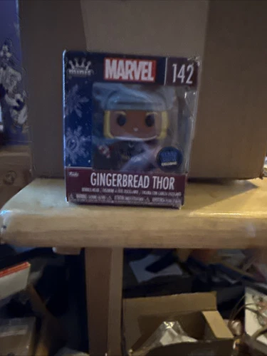 Funko pop minis  Marvel: Gingerbread Thor Vinyl Figure #142 NIB