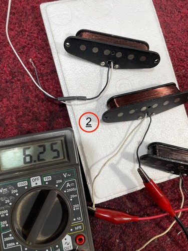 Fender Stratocaster 1973 + Pastillas inferiores negras desconocidas leer descripción - Imagen 3 de 24