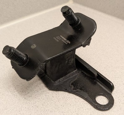 98-05' V6 Honda Accord, Odyssey, Pilot/Acura MDX, CL, TL Rear Transmission Mount