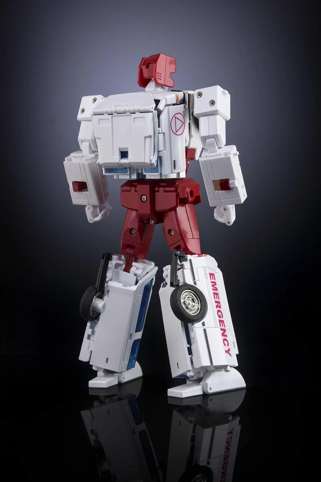 X-Transbots MX-31 MX-XXXI DOCTOR PARAGON Defensor FIRST AID Transformable Toy - Image 4 of 4
