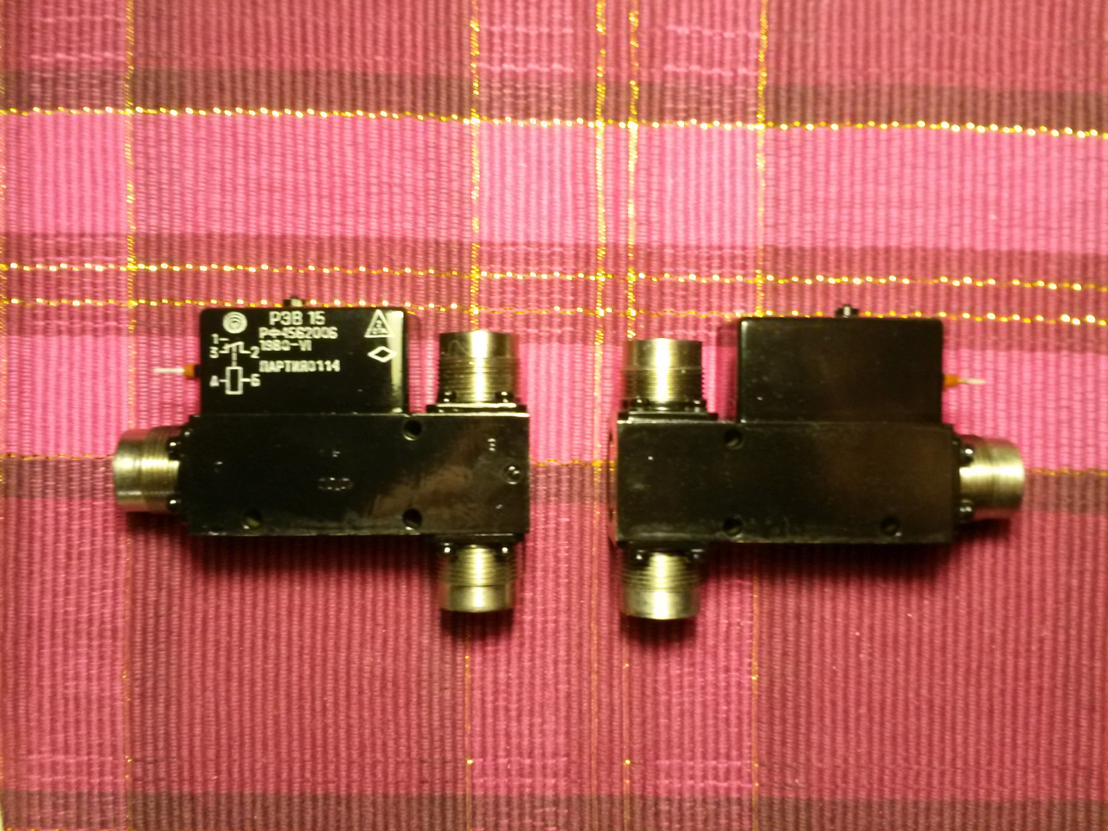 Coaxial Antenna Relay REV15 / REW15 / PEB15 2 pcs unused IN