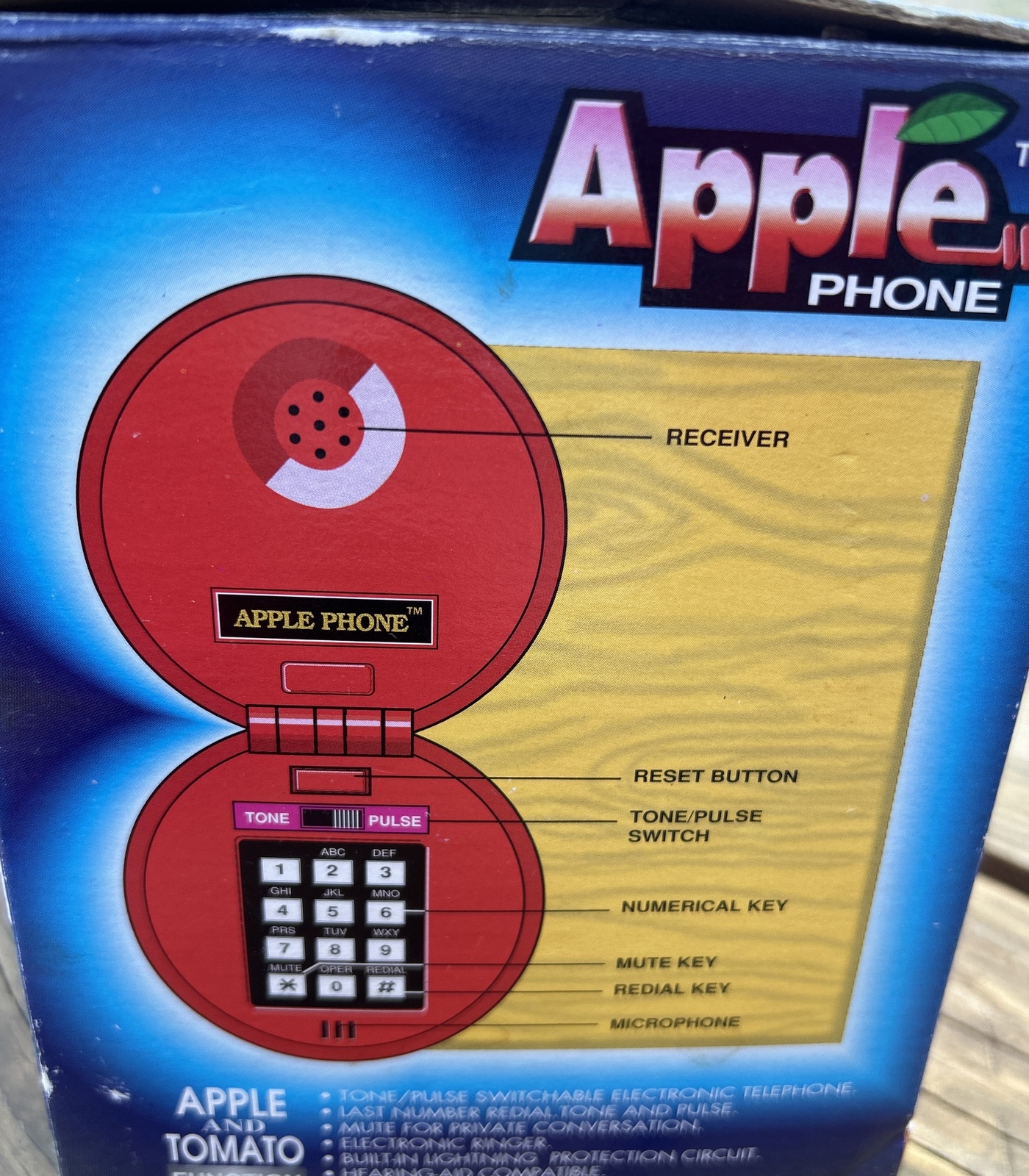 Vintage Red Apple AP303 Novelty Push Button Landline Telephone No Stem