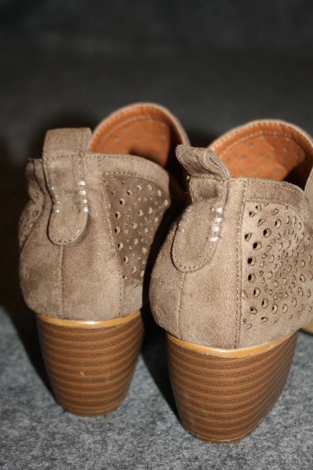 G.C. Zapatos Mujer Ricky Corte Láser Botín Marrón 9 Botas Foto 3 de 4