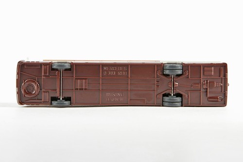 Lot 7553 Wiking MB O 303 RHD Reisebus unbeschriftet, grauweiß, 1984-1985, OVP - Bild 8 von 10