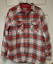 VTG. Outdoor Exchange red and green plaid flannel shirt, quilted Inside Size L