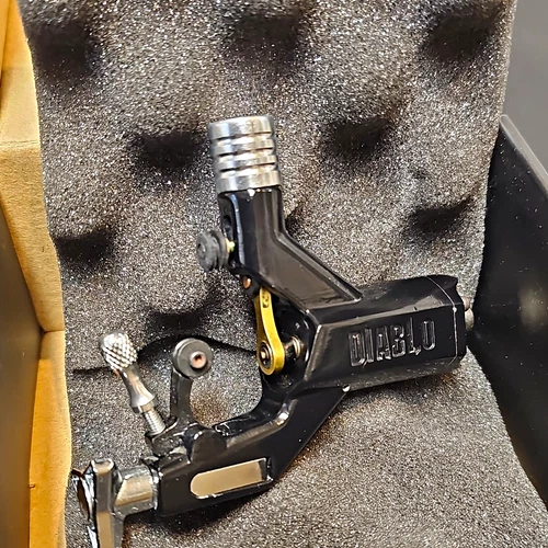 Diablo KAMI 4.5 stroke Rotary Tattoo Machine - Black with Og box - product listing photo