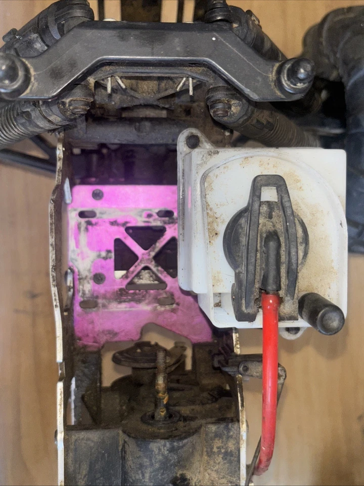 HPI SAVAGE 25 4X4 1/10 Nitro Truck (Project Truck) For Parts Or Repairs As Is - Image 4 of 4