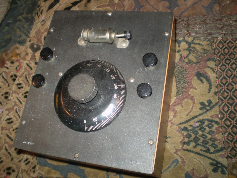 Vintage electrical test device impadence bridge or signal generator