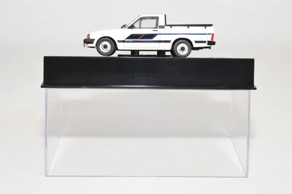 Chevrolet Chevy 500 SL/E 1988 camioneta pickup B8 1:43 ALTAYA ATLAS IXO BLANCA SIN USAR, EN CAJA Foto 2 de 4